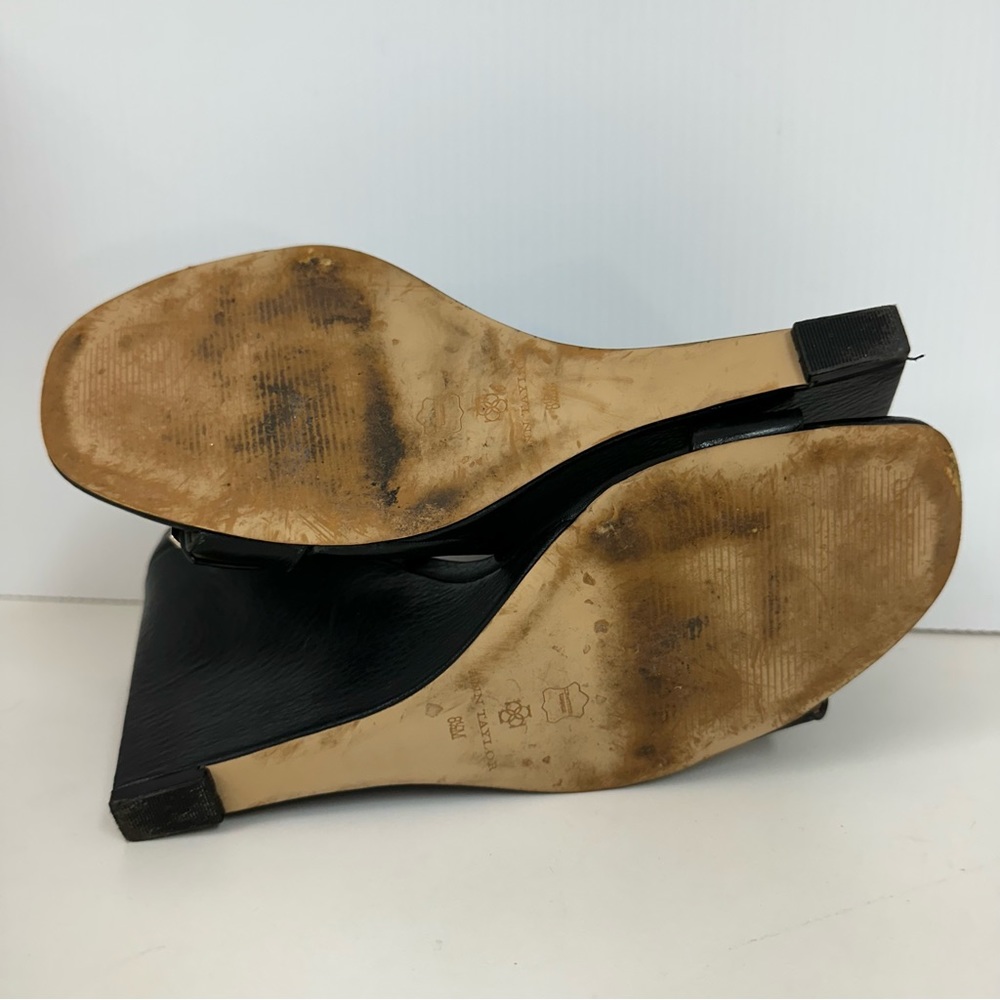 Ann Taylor Black Leather Wide Ankle Strap Buckle OpenToe Boho Heels 8.5M… - Picture 10 of 14